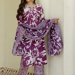 SKYLEE Women Floral Printed Kurta with Trouser & Dupatta-picture-31