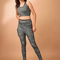 POOJARAN SAREE Printed Round Neck Tracksuits-35