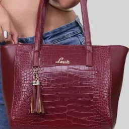 Lavie Maroon Textured Medium Handbag-image-41