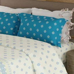 Boutique Living India Blue & White Ethnic Motifs 200 TC King Bedsheet with 2 Pillow Covers-picture-2