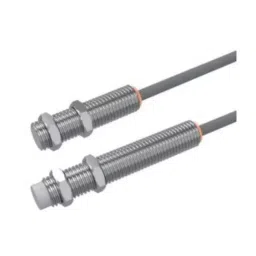 RS PRO Inductive Barrel-Style Proximity Sensor M8x1 4 mm Detection NPN/PNP, 2377270-18