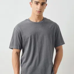 Red Flame Men Solid Round Neck Cotton Relaxed Fit T-shirt-image-62