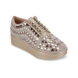 Mochi Wedge with Laser Cuts-picture-18