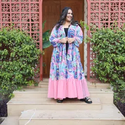 Swadeshi Shringaar Women Printed Longline Button Shrug-15