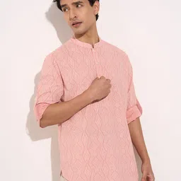 indus route by Pantaloons Men Geometric Printed Sequinned Kurta-picture-10