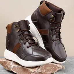 riffway Men Colourblocked Sneakers-image-57