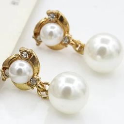 AKISON JEWELS Pearls Studs Earrings-image-62