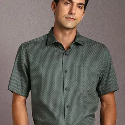 Louis Philippe Textured Spread Collar Cotton Formal Shirt-image-60