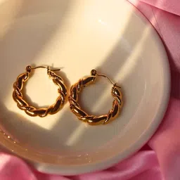 WEAVING HOMES Gold-Plated Stainless Steel Butterfry Hoop Earrings-26