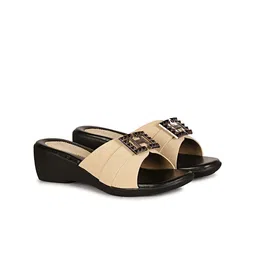 BIG BIRD FOOTWEAR PU Wedge with-35