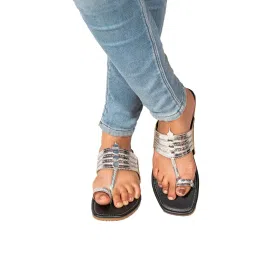 Korakari Women Silverfox Kolhapuri Chappal-picture-37