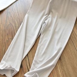 FOREVER FRIDAY Girl's Relaxed Mid-Rise Regular Trousers-picture-12