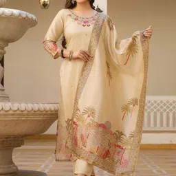 Happy Design Floral Embroidered Thread Work Straight Kurta With Trousers And Dupatta-picture-10