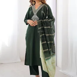 Fashion Basket Women Ethnic Motifs Yoke Design Kurta with Trousers & Dupatta-picture-11
