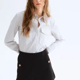 H&M Women Interlock Shorts-image-57