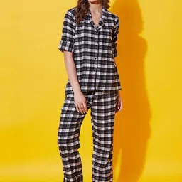 The Kaftan Company Women Checked Night suit-image-49