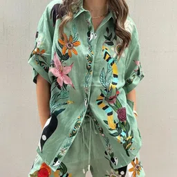 bebe Floral Printed Three-Quarter Sleeves Shirt With Shorts-36