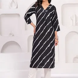 Sarai Leheriya Printed V-Neck Sequinned Straight Kurta-45