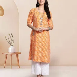 7Threads Women Ethnic Motifs Printed Floral Crepe Kurta-image-100