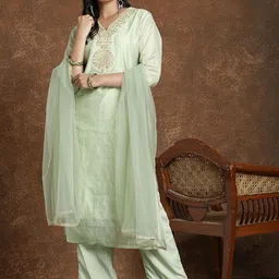 AVANSHEE Women Floral Embroidered Regular Sequinned Chanderi Cotton Kurta with Trousers & With Dupatta-image-18
