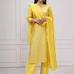 Vishudh Floral Woven Design Notch Neck Jacquard Straight Kurta With Trouser And Dupatta-picture-12