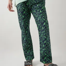 Bewakoof Men Cotton Snoopy Printed Lounge Pants-image-62
