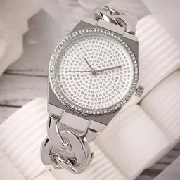 HAUTE SAUCE by Campus Sutra Women Embellished Dial & Stainless Steel Bracelet Style Straps Analogue Watch-image-40