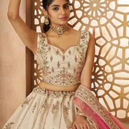 ODETTE Embroidered Sequinned Semi-Stitched Lehenga & Unstitched Blouse With Dupatta image 3