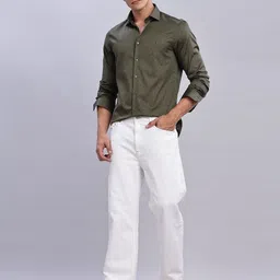 Tommy Hilfiger Men Classic Straight Fit Low-Rise Stretchable Jeans-image-16