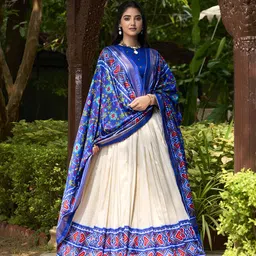 LOOKNBOOK ART Patola Printed Silk Ready to Wear Lehenga & Unstitched Blouse With Dupatta-picture-13