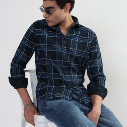 SHOWOFF Checked Spread Collar Comfort Slim Fit Windowpane Casual Cotton Shirt-image-68