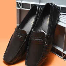 WAVE WALKER Men Loafers-image-68