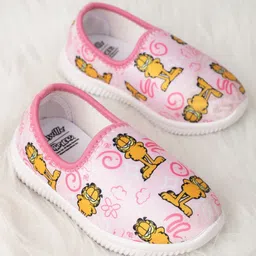 Kids Ville Girls Garfield Printed Casual Slip-On Sneakers-39