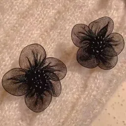 styledose Artificial Beaded Floral Shaped Studs image 4