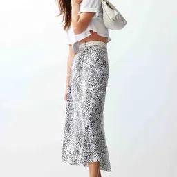 Trendyol Printed Flared Midi Skirt-image-71