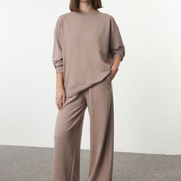 Trendyol Round Neck Sweatshirt With Trousers Co-Ords-picture-3