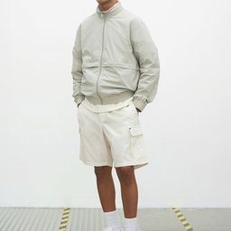 H&M Relaxed Fit Cargo Shorts-image-59