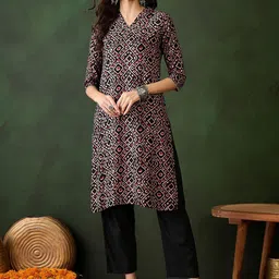 Sangria Geometric Printed Straight Kurta-13