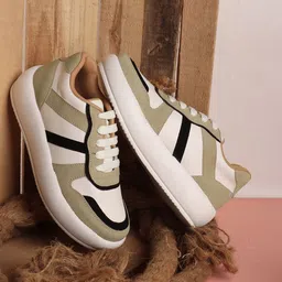 The Roadster Lifestyle Co Women Colorblocked Casual Lace Ups Sneakers-48