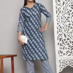 Aika Girls Floral Printed Regular Kurti with Pyjamas-36