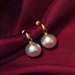 Niscka Contemporary Studs Earrings-picture-33