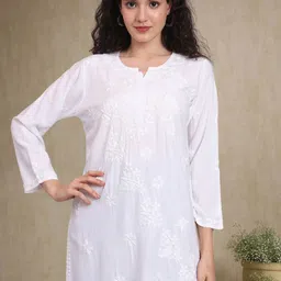 PARAMOUNT CHIKAN Ethnic Motifs Embroidered Chikankari Chikankari Kurti-29