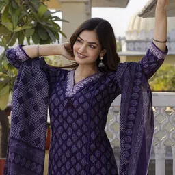 Anouk Floral Printed Thread Work V-Neck Straight Pure Cotton Kurta With Trousers & Dupatta-picture-13