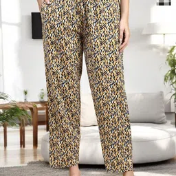 Kryptic Pack Of 2 Pure Cotton Mid-Rise Lounge Pants-picture-47