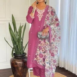 JAPNAAM Floral Embroidered Thread Work Chanderi Silk Straight Kurta With Trouser & Dupatta-picture-0