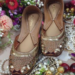 Fulkari Women Embellished Ethnic Mojaris Flats-image-76