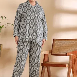ISHQY Floral Printed Pure Cotton Plus Size Top with Trousers Co-Ords-picture-9