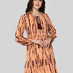 DressBerry Tie and Dye Print Tie-Up Neck Puff Sleeve A-Line Dress-picture-13