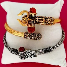 Divine souvenirs Unisex Set Of 2 Silver-Plated Artificial Beaded Wraparound Bracelets-8