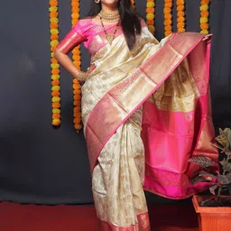 WINKLECART Woven Design Zari Banarasi Saree-image-41